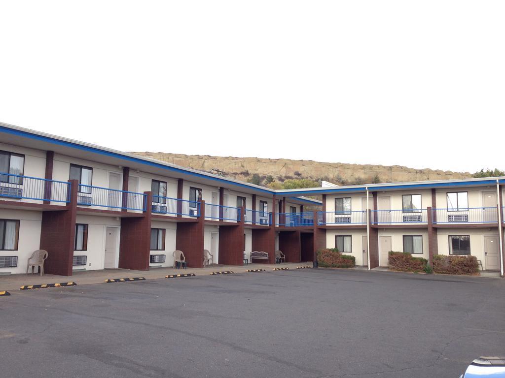Rodeway Inn Billings Logan Intl Airport Near St Vincent Hospital מראה חיצוני תמונה