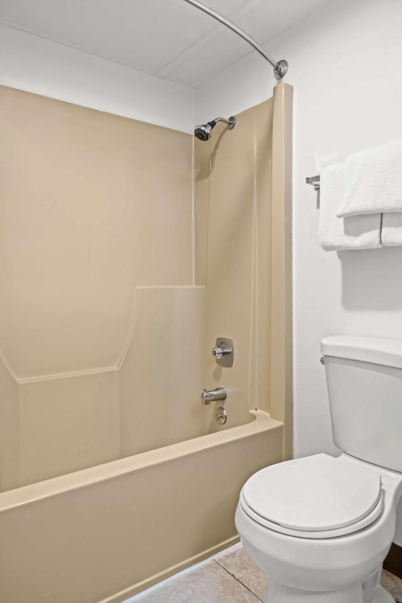 Rodeway Inn Billings Logan Intl Airport Near St Vincent Hospital מראה חיצוני תמונה