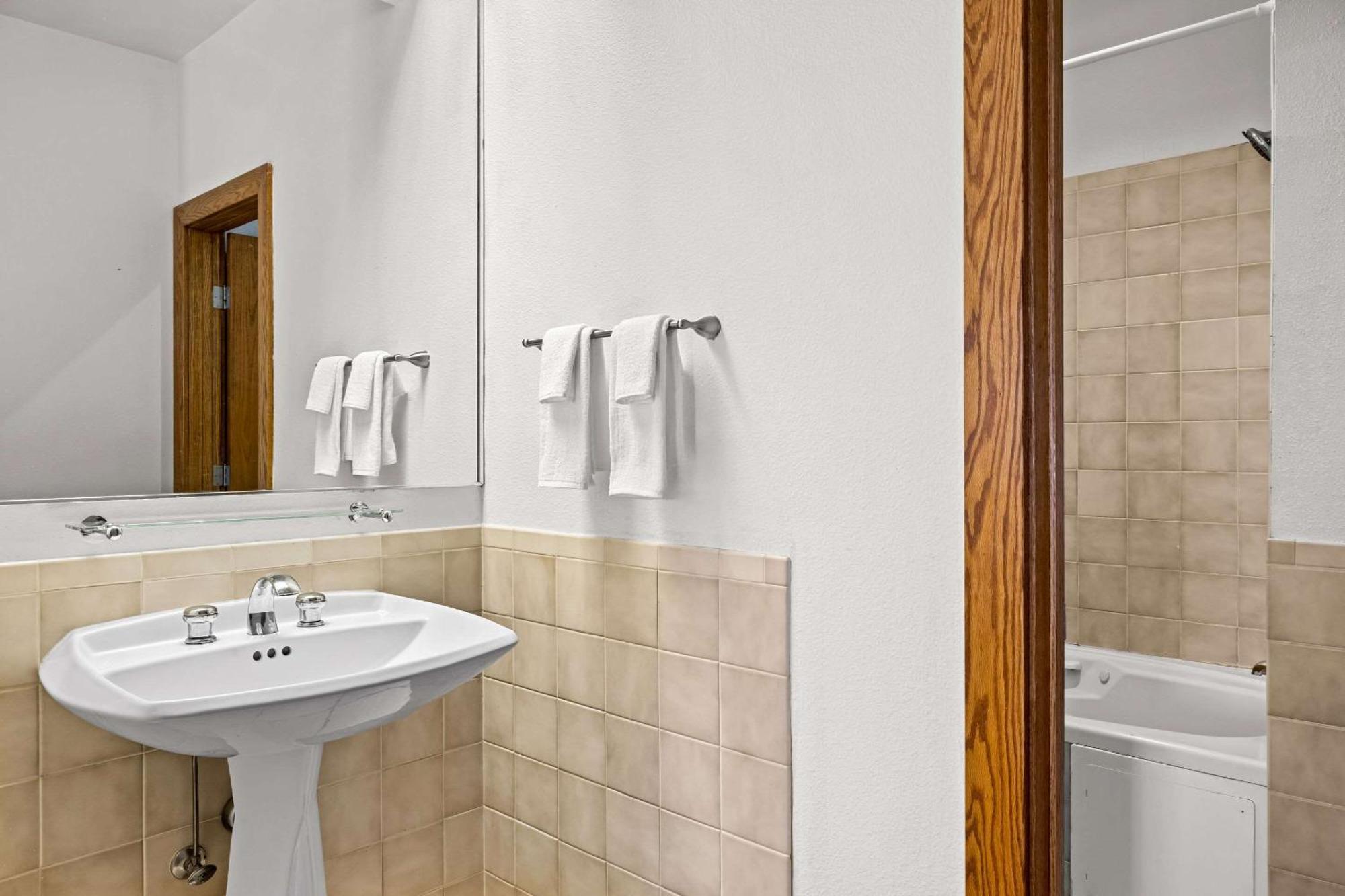 Rodeway Inn Billings Logan Intl Airport Near St Vincent Hospital מראה חיצוני תמונה
