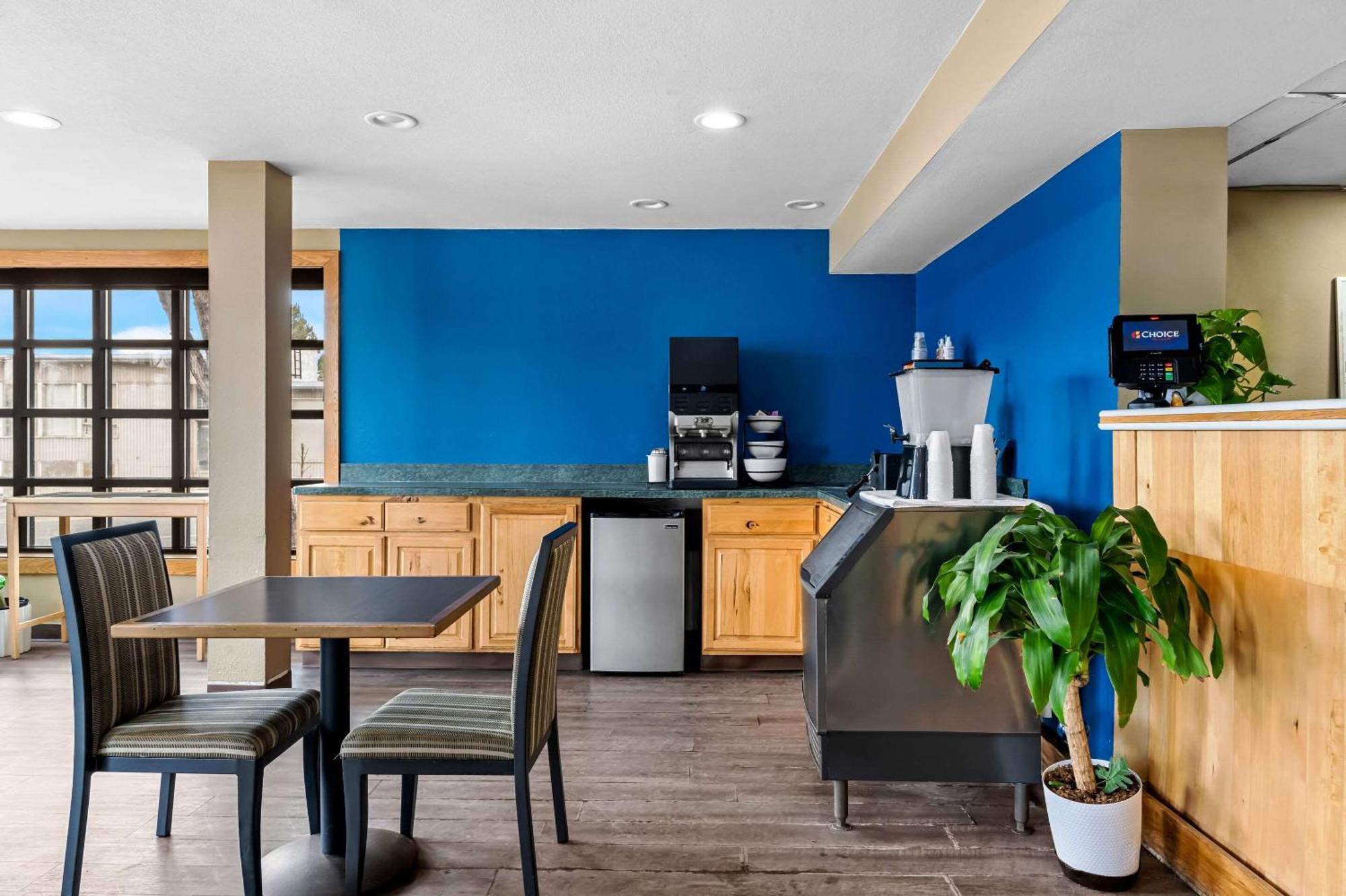 Rodeway Inn Billings Logan Intl Airport Near St Vincent Hospital מראה חיצוני תמונה